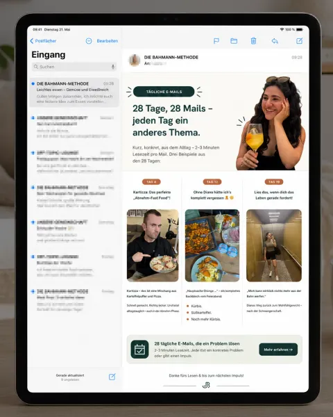 Tablet mit dem Posteingang: eine Challenge-Mail mit drei Beispieltagen und Rezeptfotos